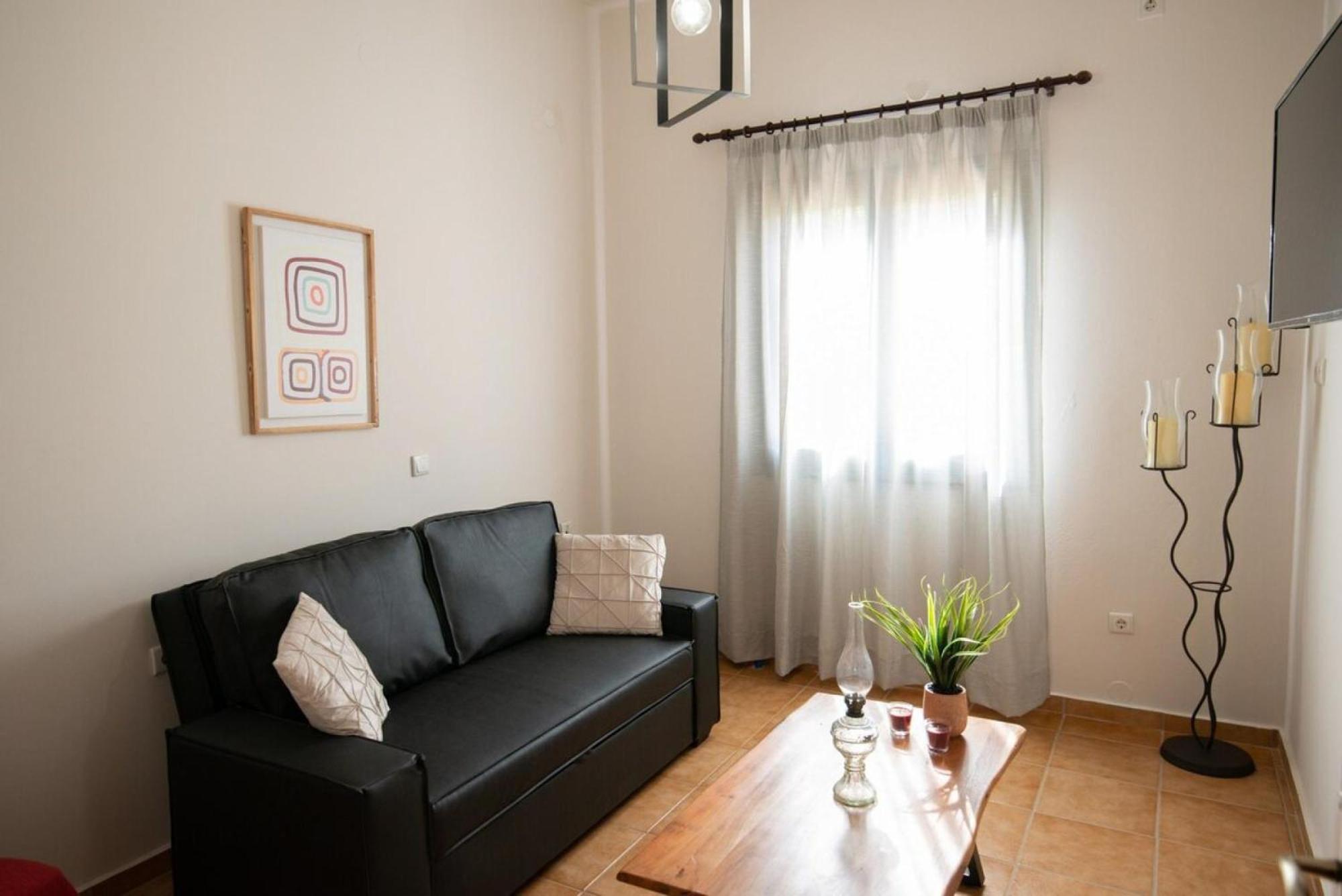 Peroulakis Traditional House Afrata Экстерьер фото